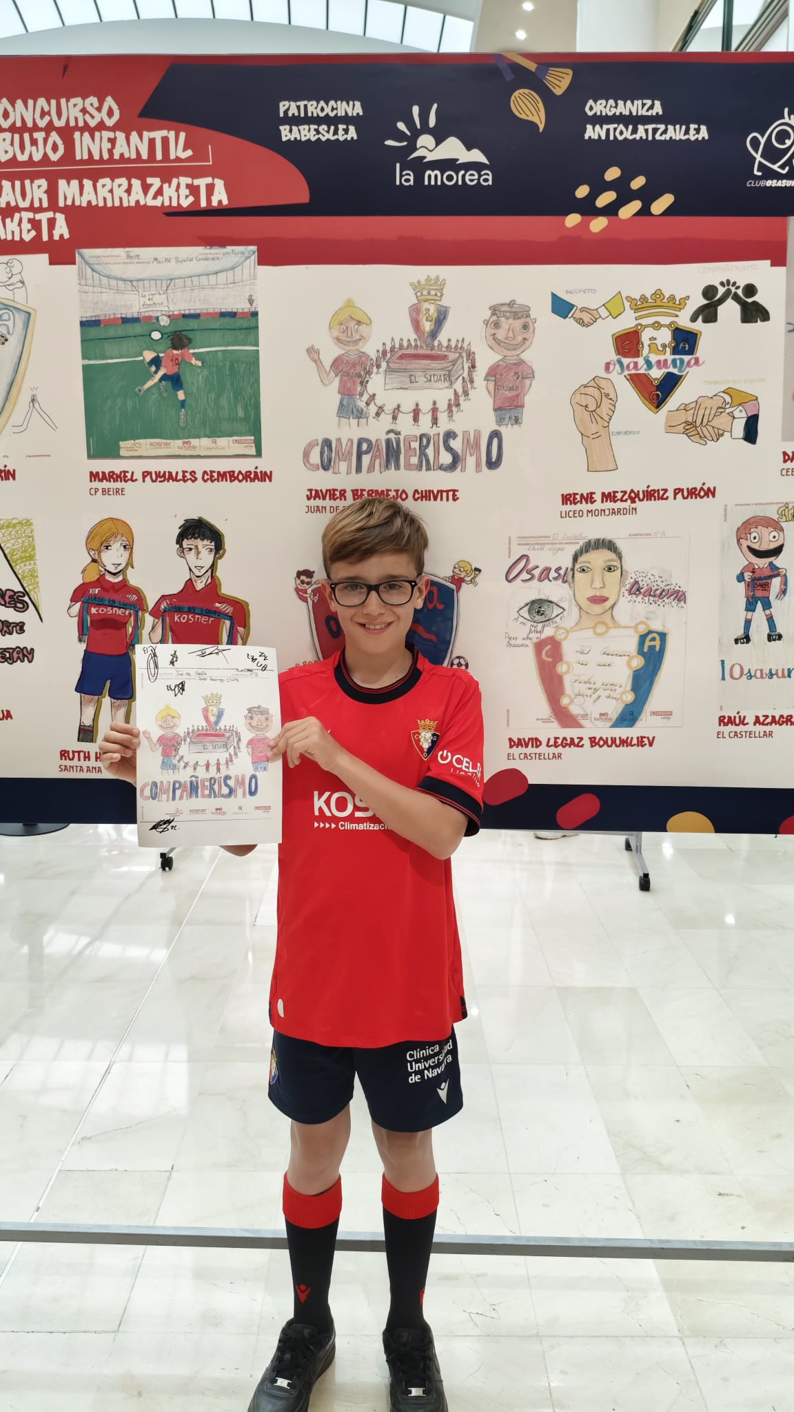 Javier Bermejo, finalista en el concurso de dibujo del proyecto Aula Rojilla – Fundación Osasuna ⚽