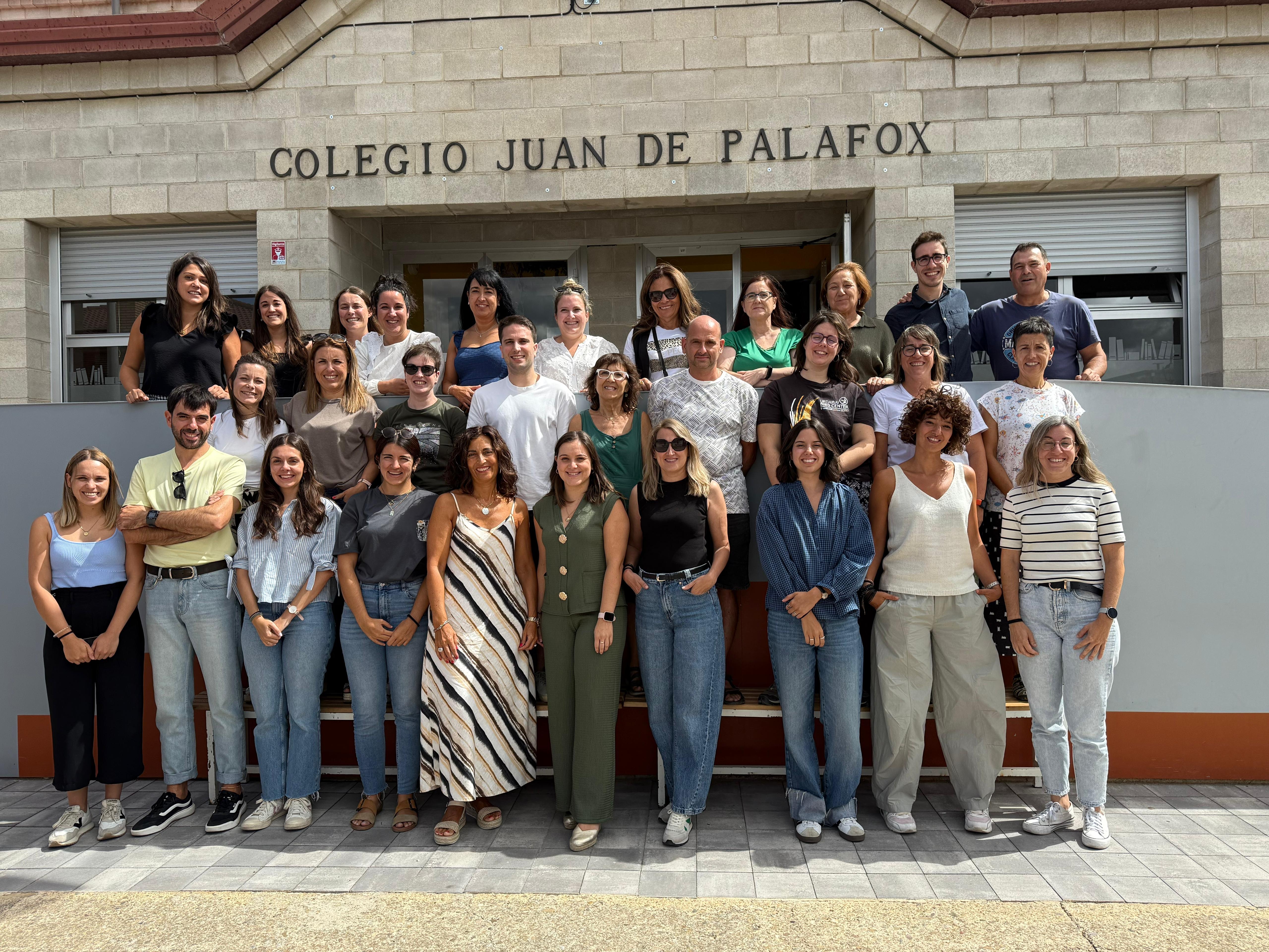 Abrimos las puertas a nuestra colmena de aprendizaje 🐝